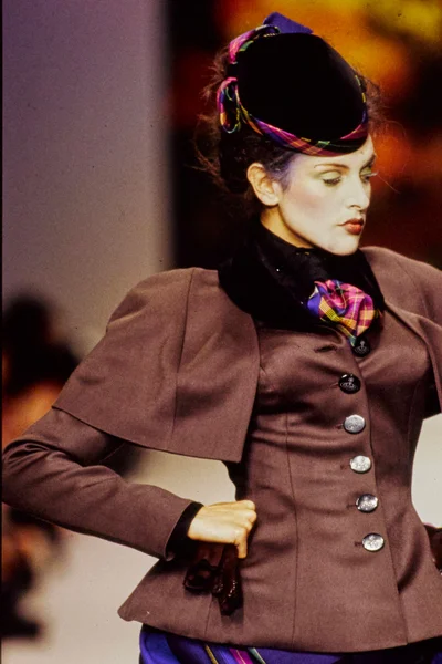 Look 86